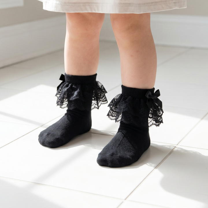 Girls Fluffy Double-Lace Ruffle Socks lifestyle product image 1