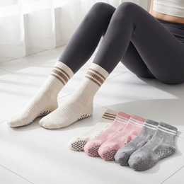 Women's Pilates Grip Socks with Snug Arch Band lifestyle product image 3