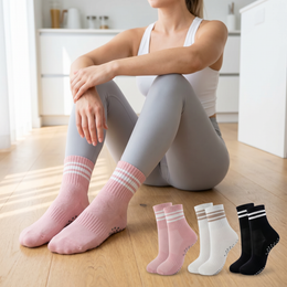 Women's Cushioned Pilates Grip Socks, 6 Pairs lifestyle product image 4