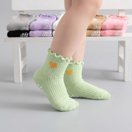 Girls Ruffle Grip Crew Socks, Heart Design lifestyle product image 20260713 6