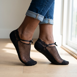 Women Black Lace No Show Socks Fishnet Mesh Sheer Non Slip Ankle Socks Hollow Out Net Thin Short Sexy Fancy Sock (US, Alpha, Large, Regular, Regular, Black - 4 pairs) lifestyle product image 6