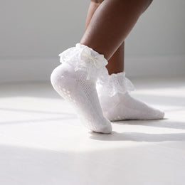 6 Pairs White Baby Girl Ruffle Socks with Ribbon Bow Cotton Eyelet Ankle Lace Fancy Dress Socks Infant Toddler Girls lifestyle product image 3