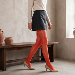 FRILLORA SW107 hosiery in a styled indoor setting