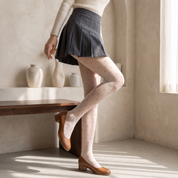 FRILLORA SW195 hosiery in a styled indoor setting