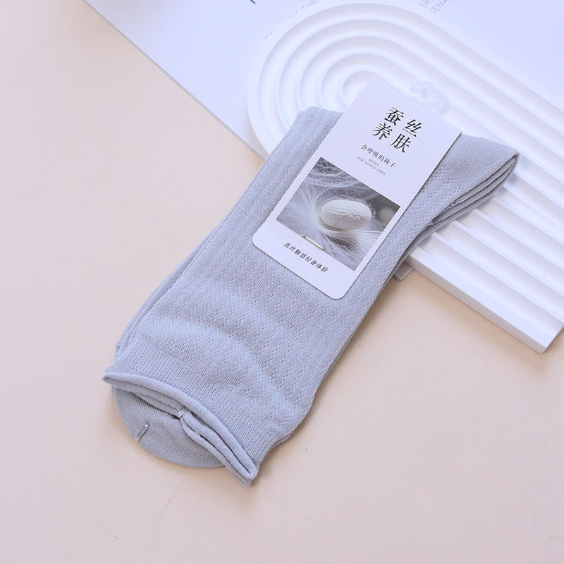 Ribbed Crew Socks with Rolled Cuffs - Light Gray