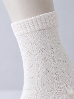 Silk Blend Crew Socks in Off White