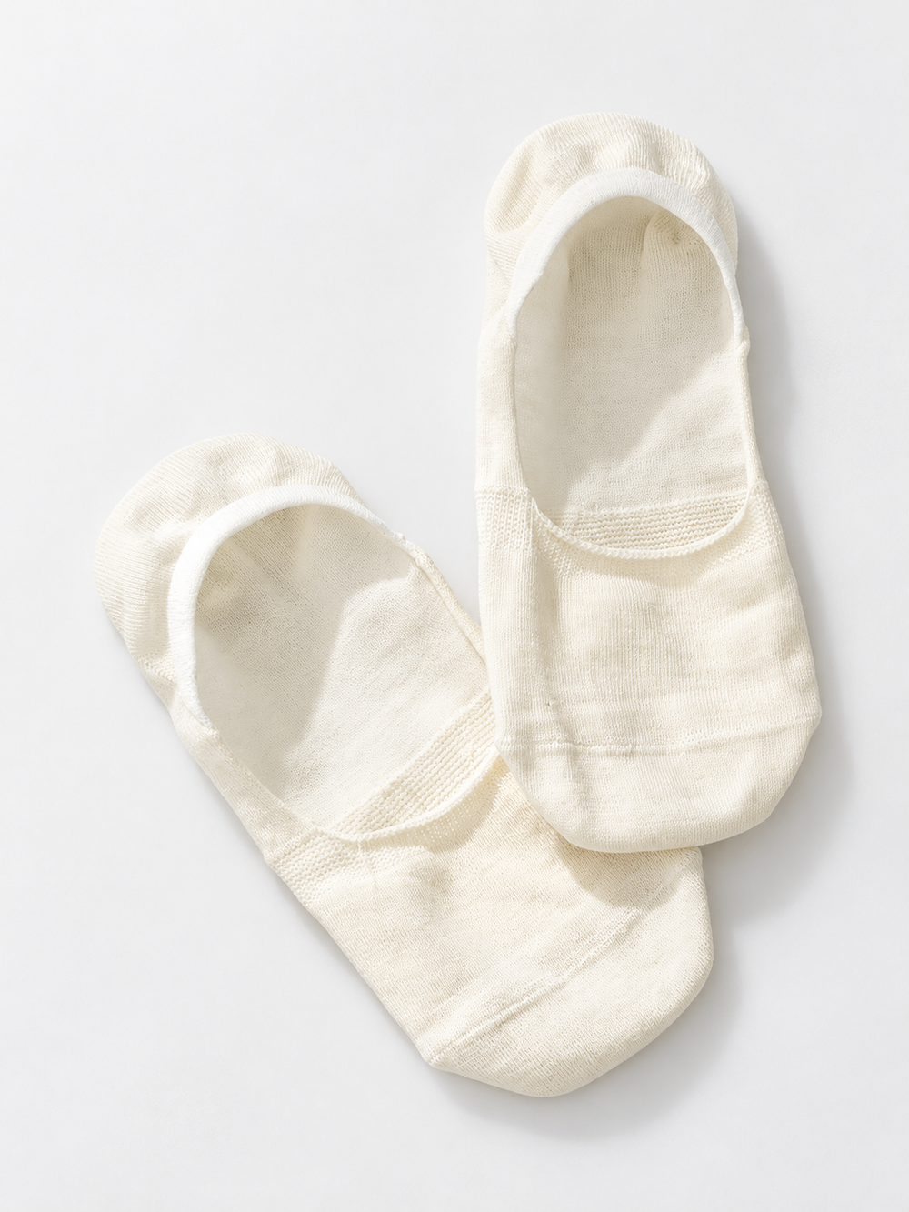 Silk Blend Liner Socks in Off White
