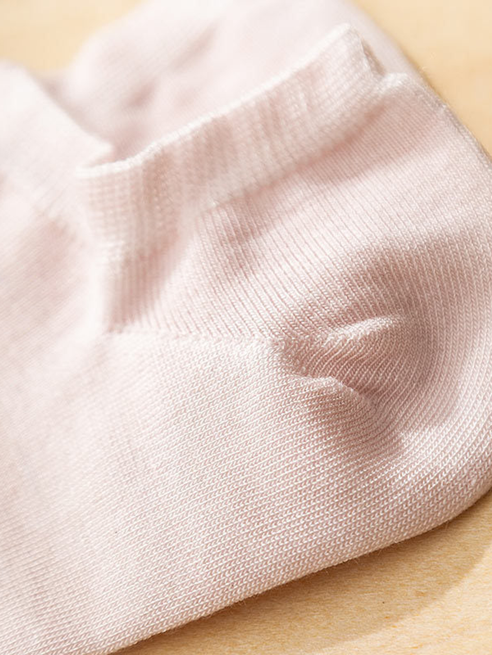 Silk Blend Low Cut Socks in Light Pink